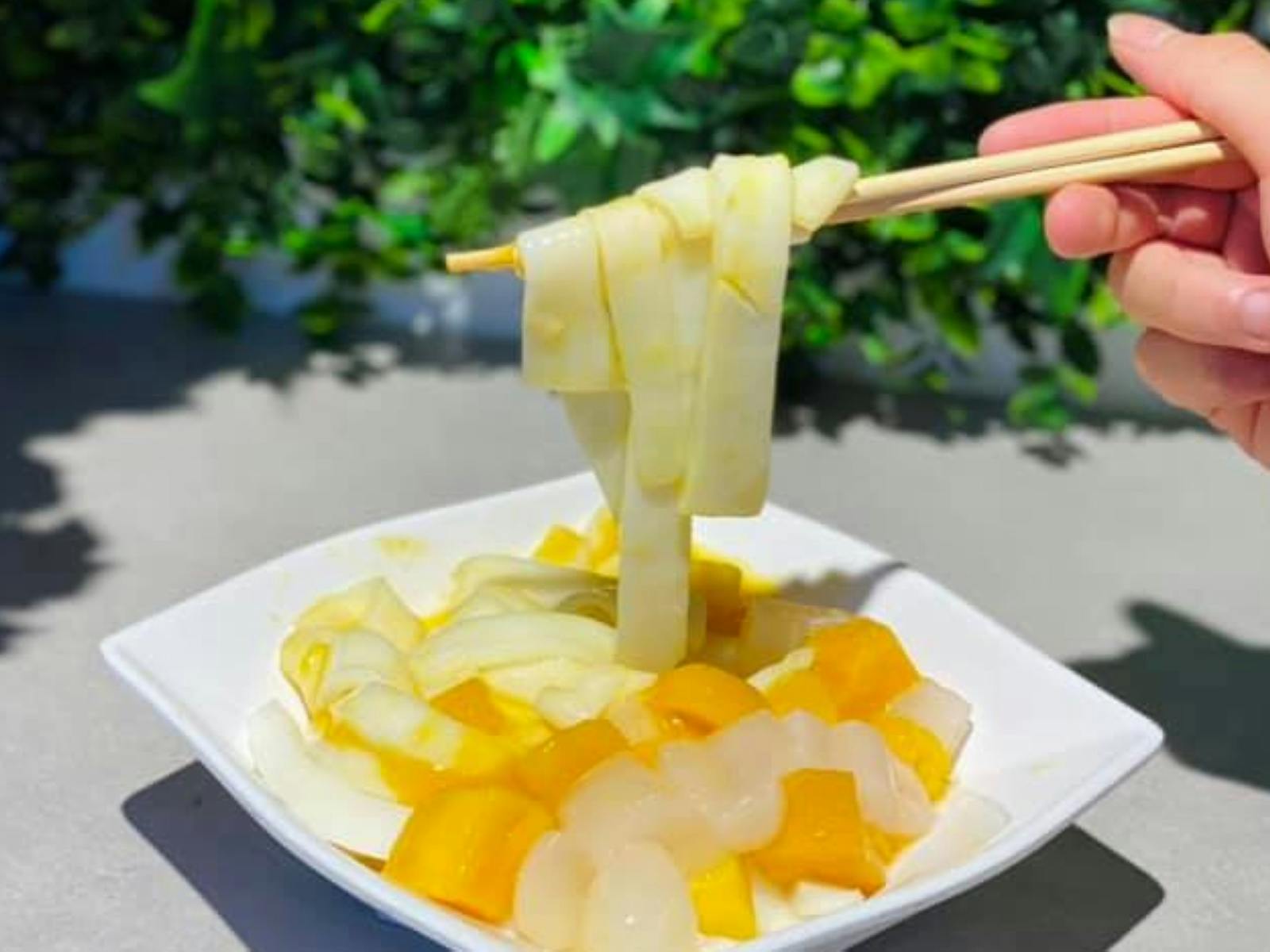 Salty Cafe, Canley Heights