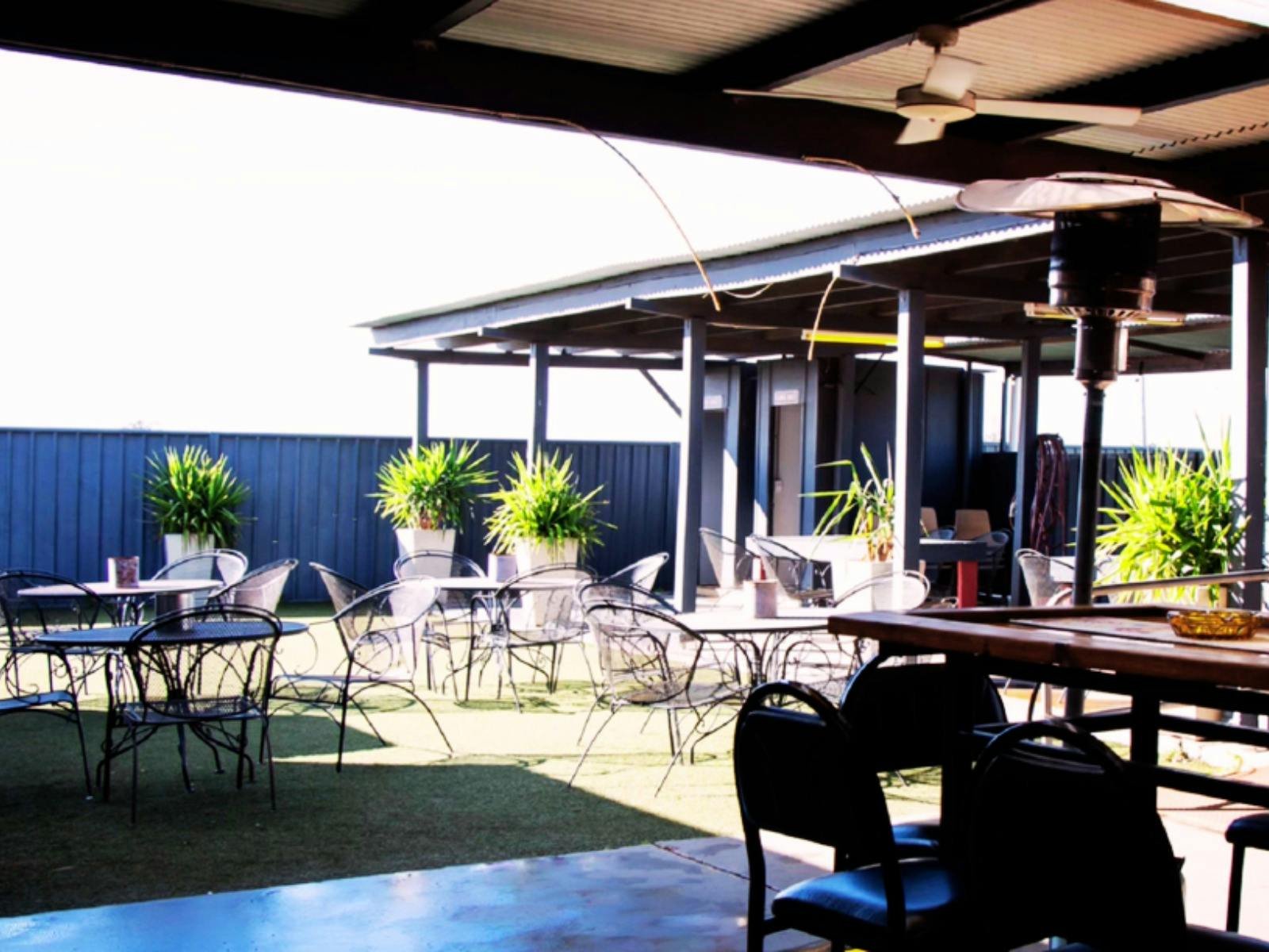 야외 식사 공간