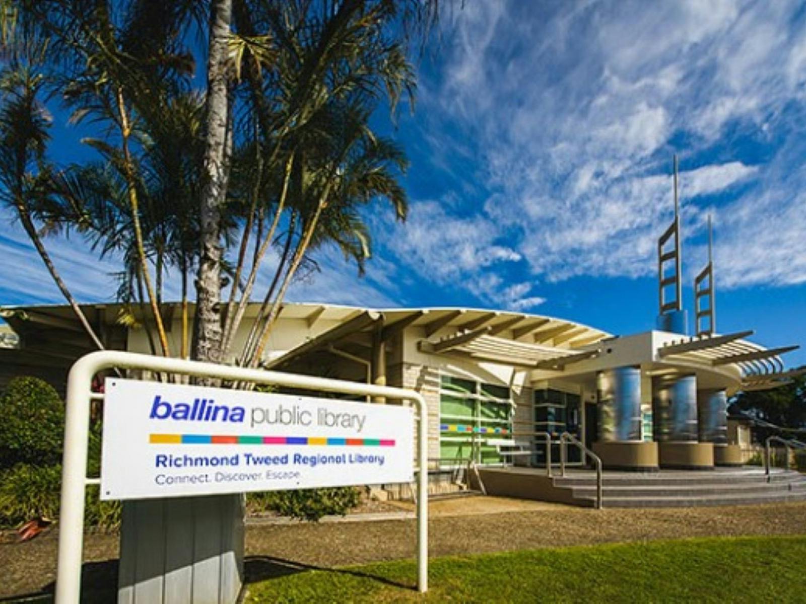 Front of Ballina Library