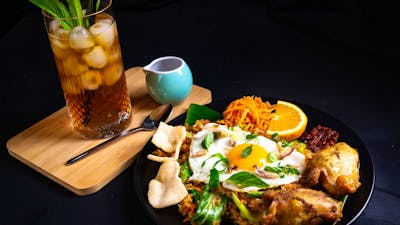 Nasi Goreng with chicken + Jasmine Iced-tea
