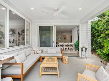 3 Bedroom home in Burleigh - outdoor entertaining area