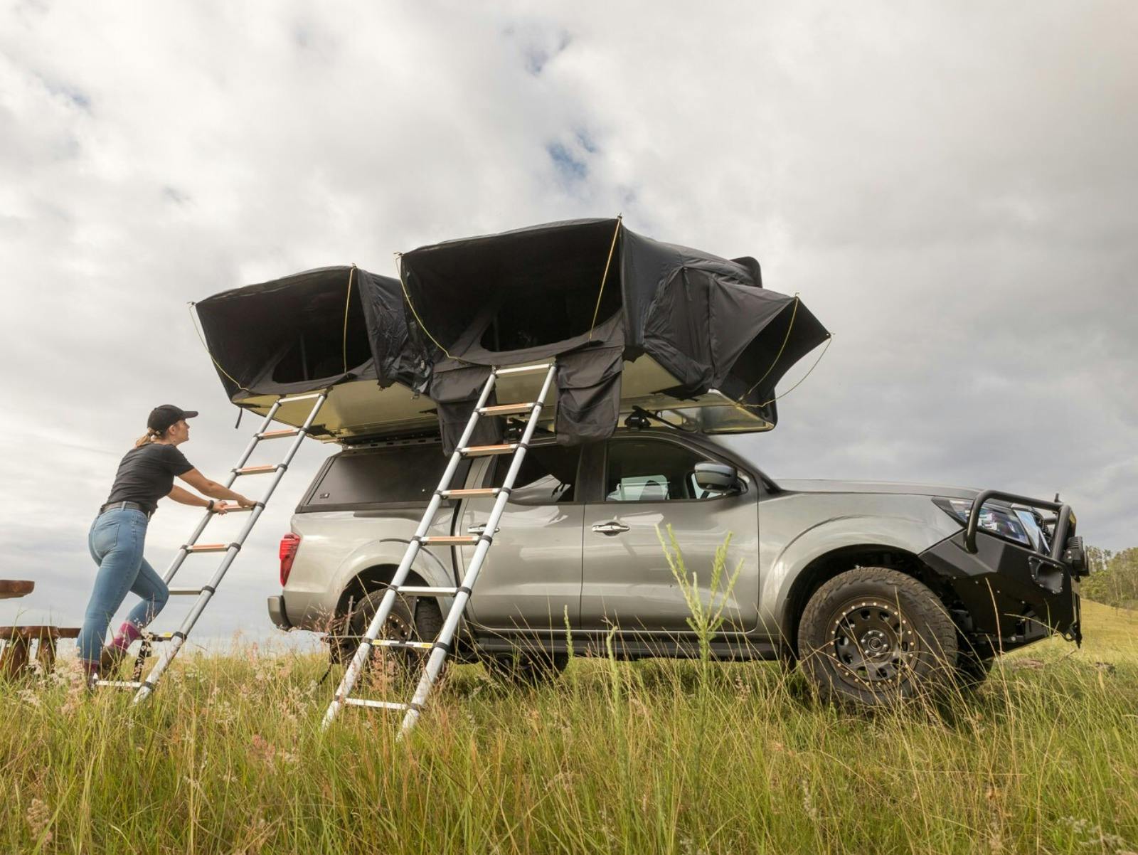 Desert Sands 4x4 - Rooftop Tents