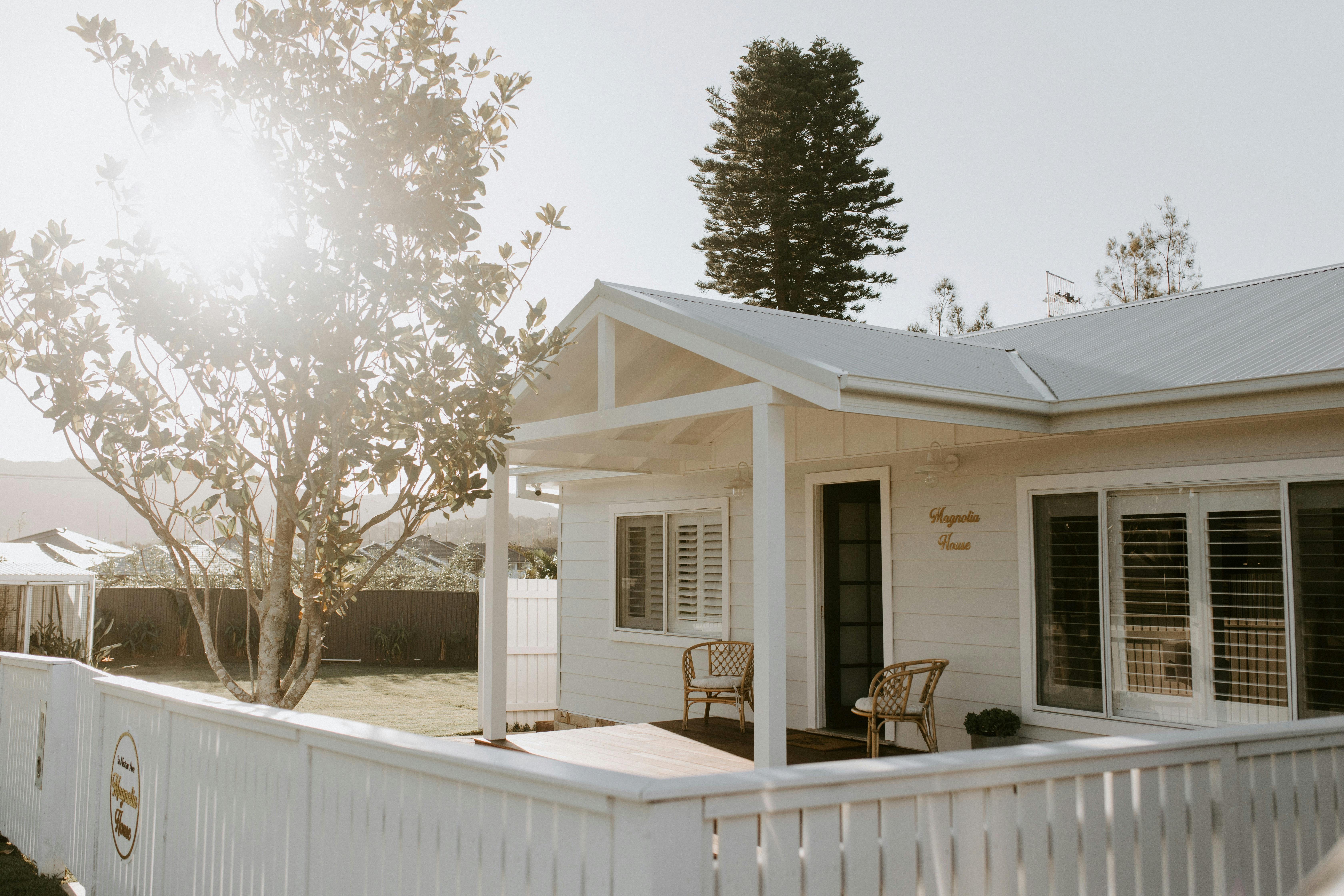 Magnolia House Forresters Beach NSW Holidays & Things