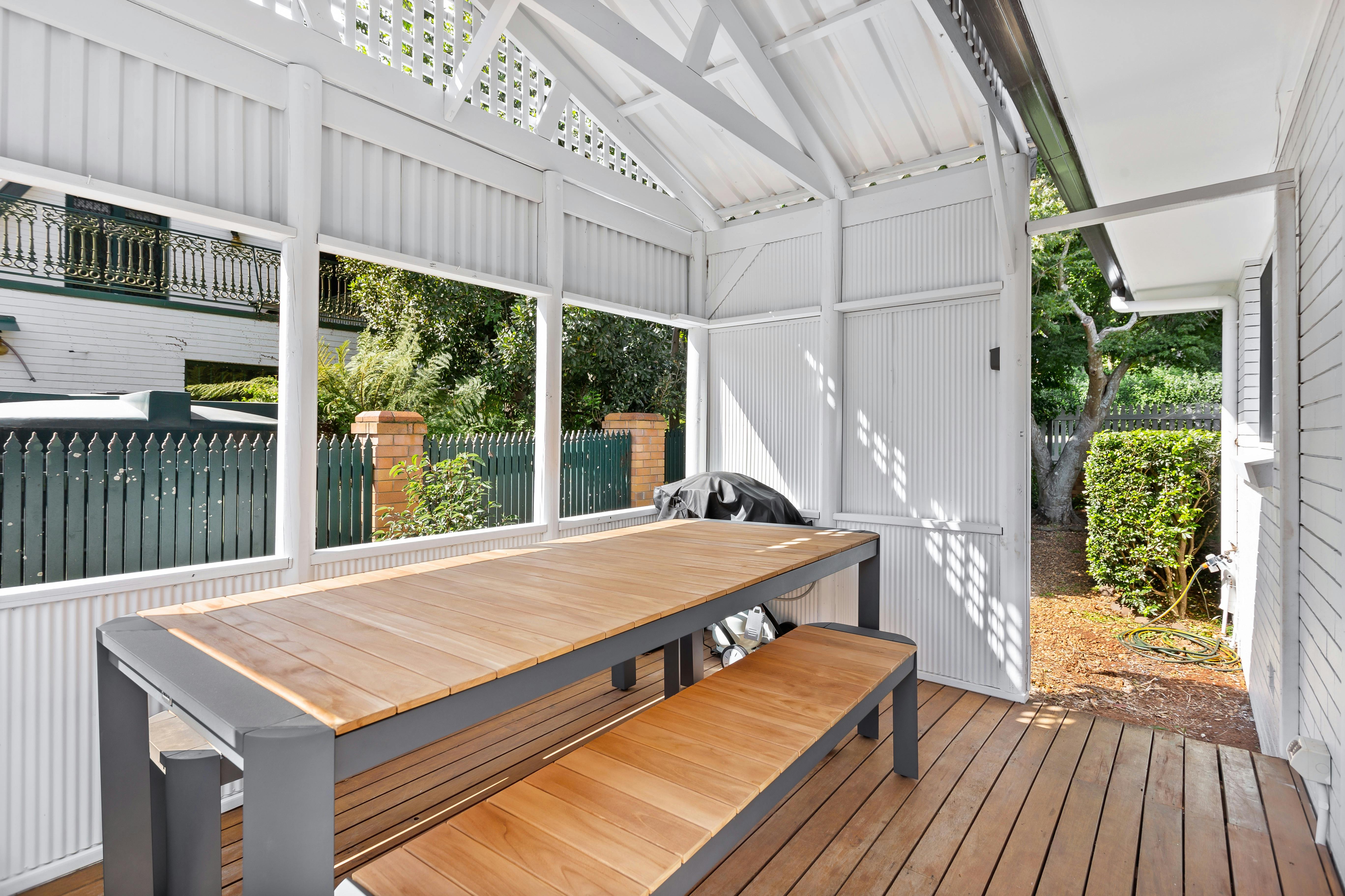 Maple Cottage Back Patio