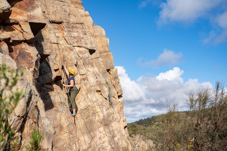 Rock Climb & Abseil Onkaparinga