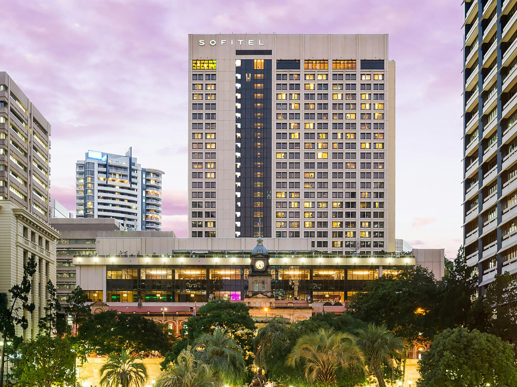 Sofitel Brisbane Central Exterior Sofitel Brisbane Central Exterior