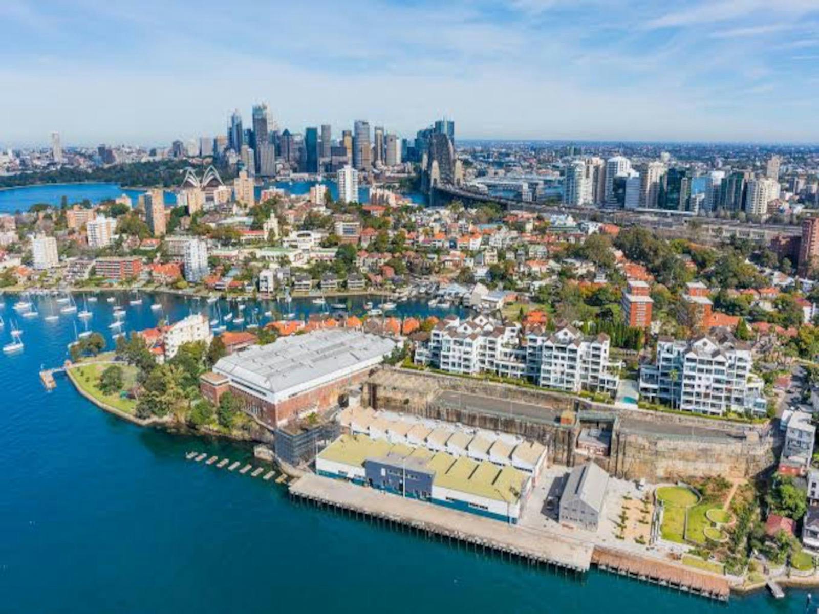 HMAS ペンギン、ニュートラル ベイ