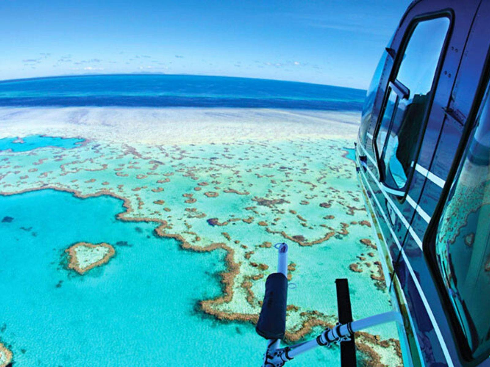 Whitsundays Scenic Flights - The Tour Specialists Whitsundays Scenic Flights - The Tour Specialists