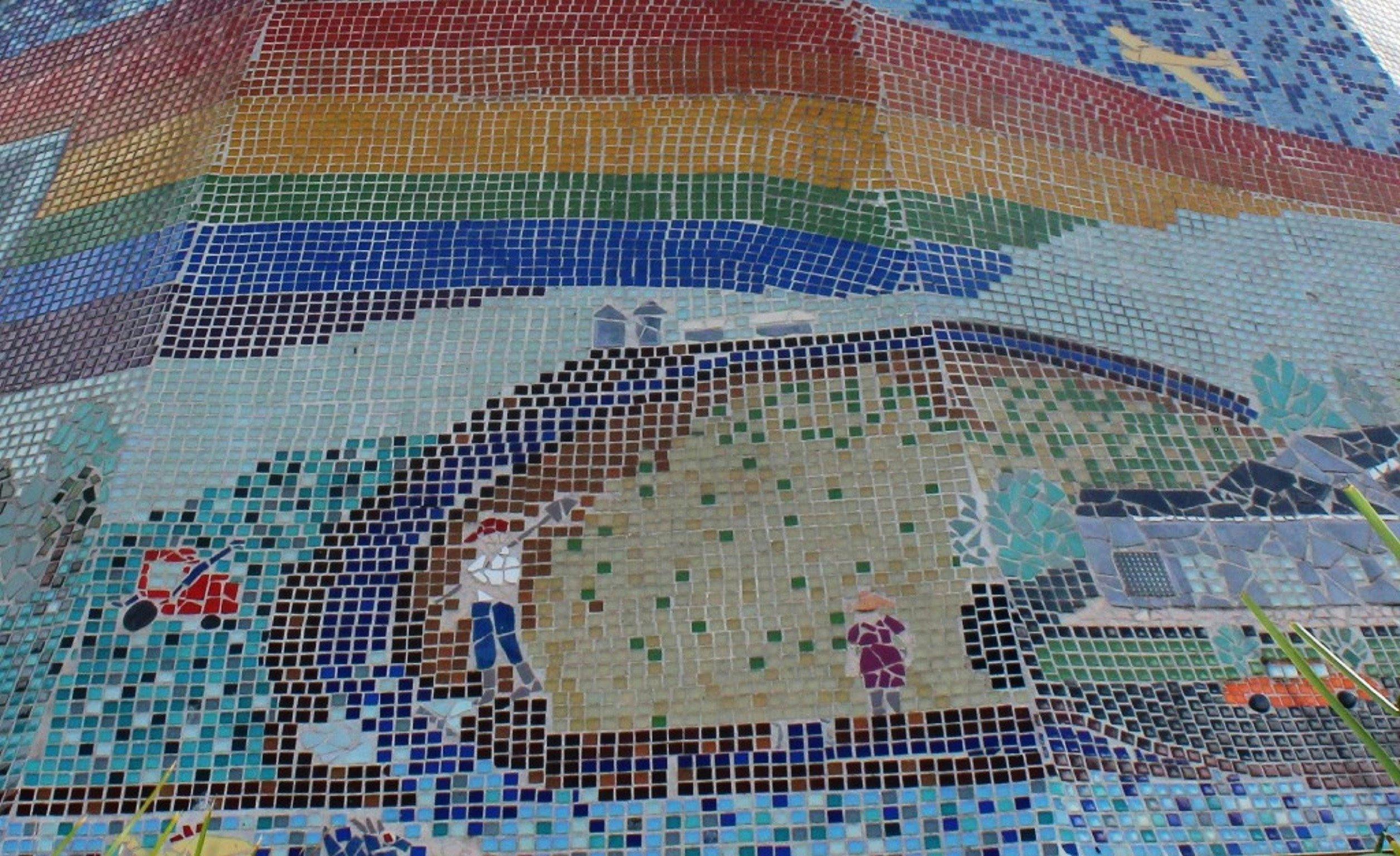 Coleambally Water Tower Mosaic