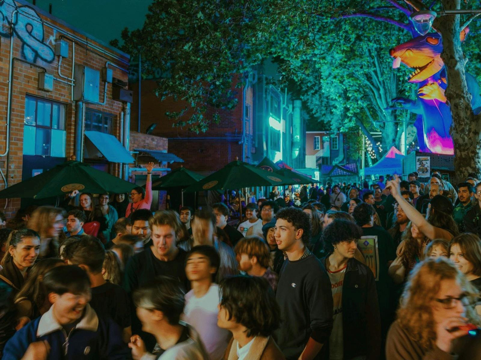 Laneway full of people at festival