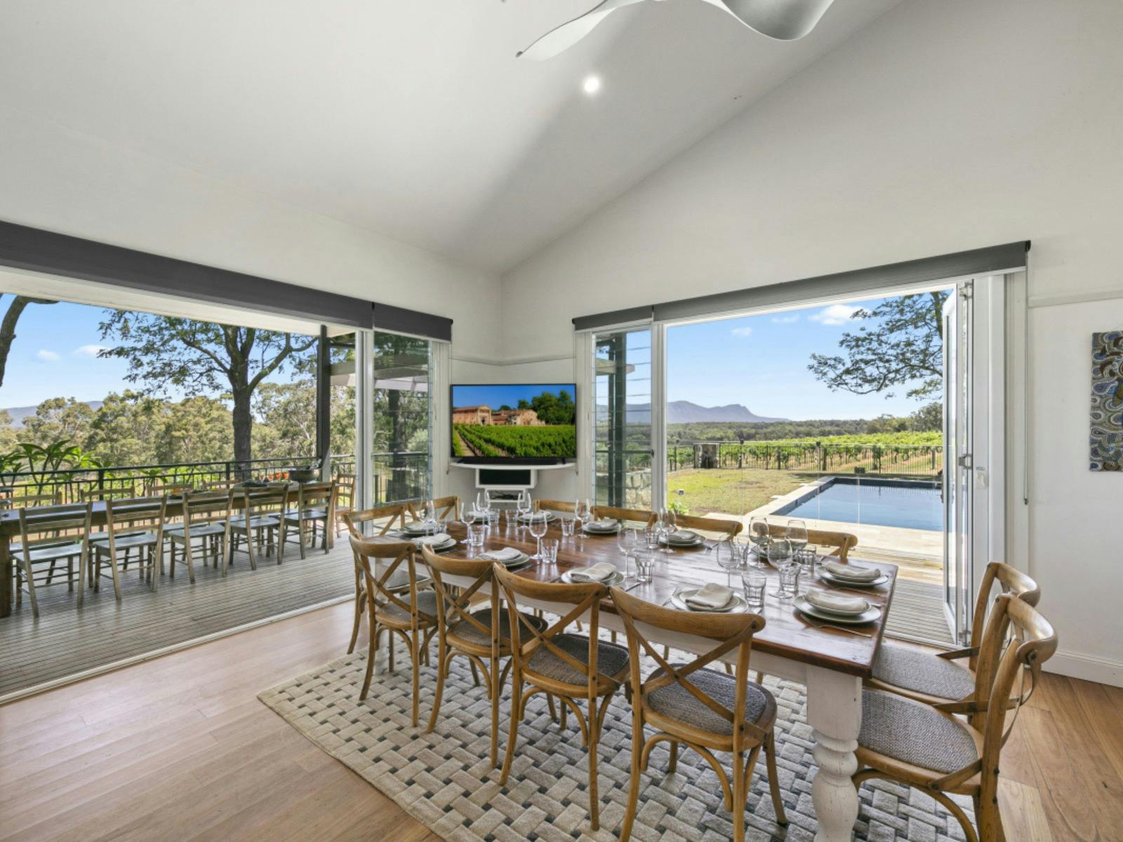 Calais Estate Dining