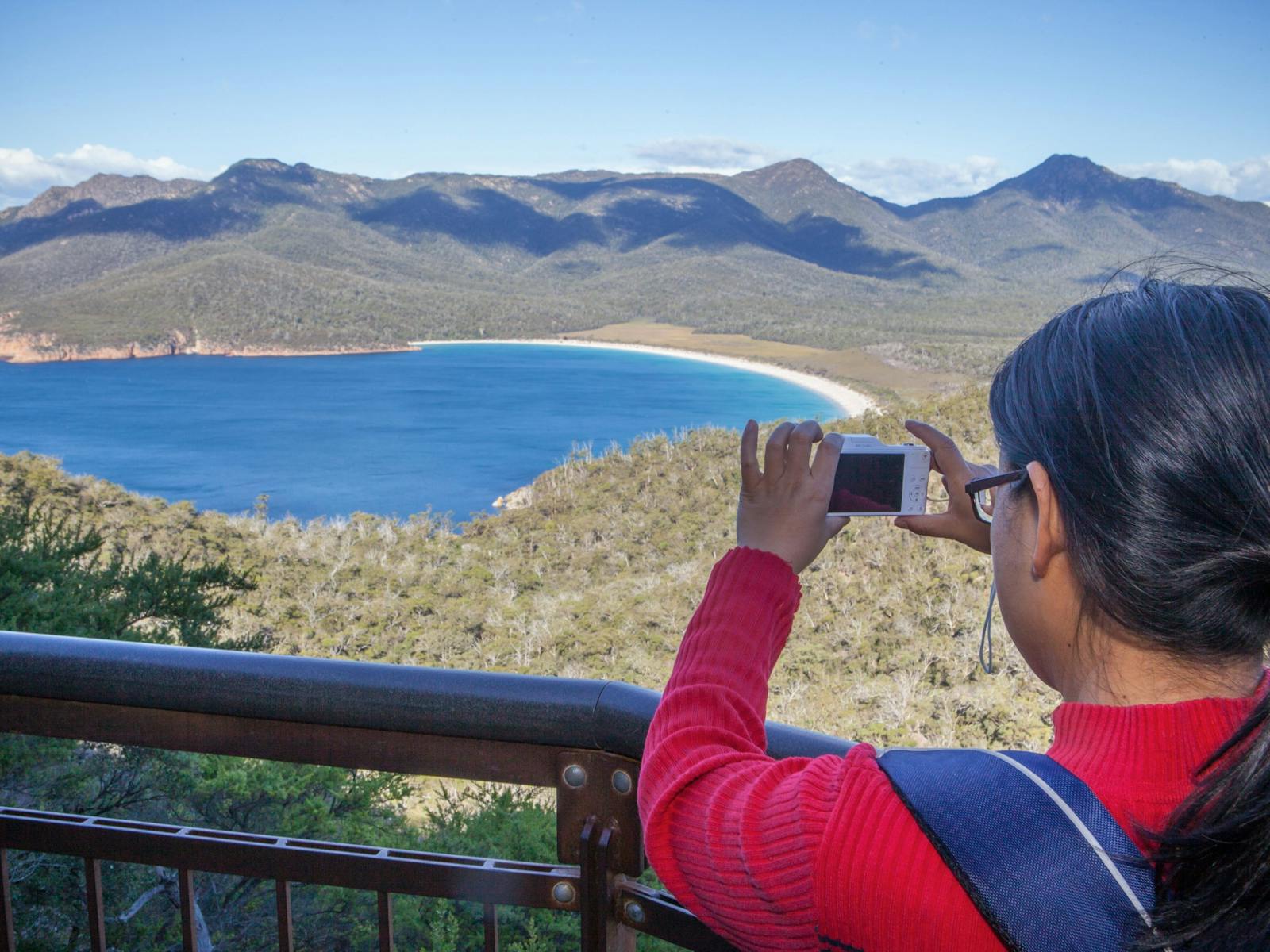 wineglass bay tour, photo of wineglass bay