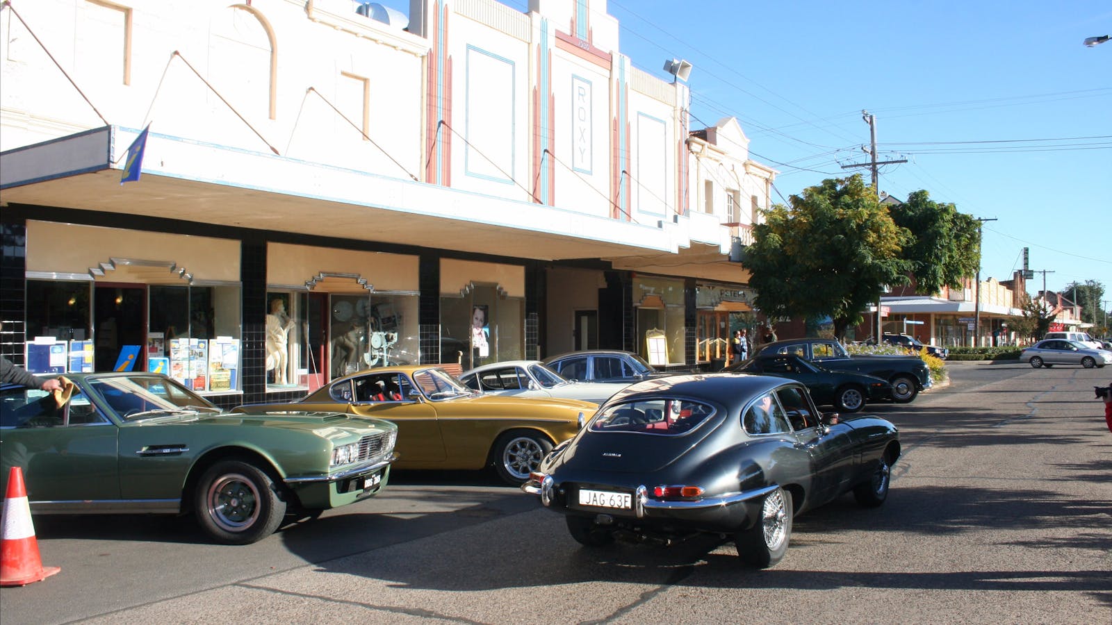 Roxy Theatre and Greek Museum - Bingara