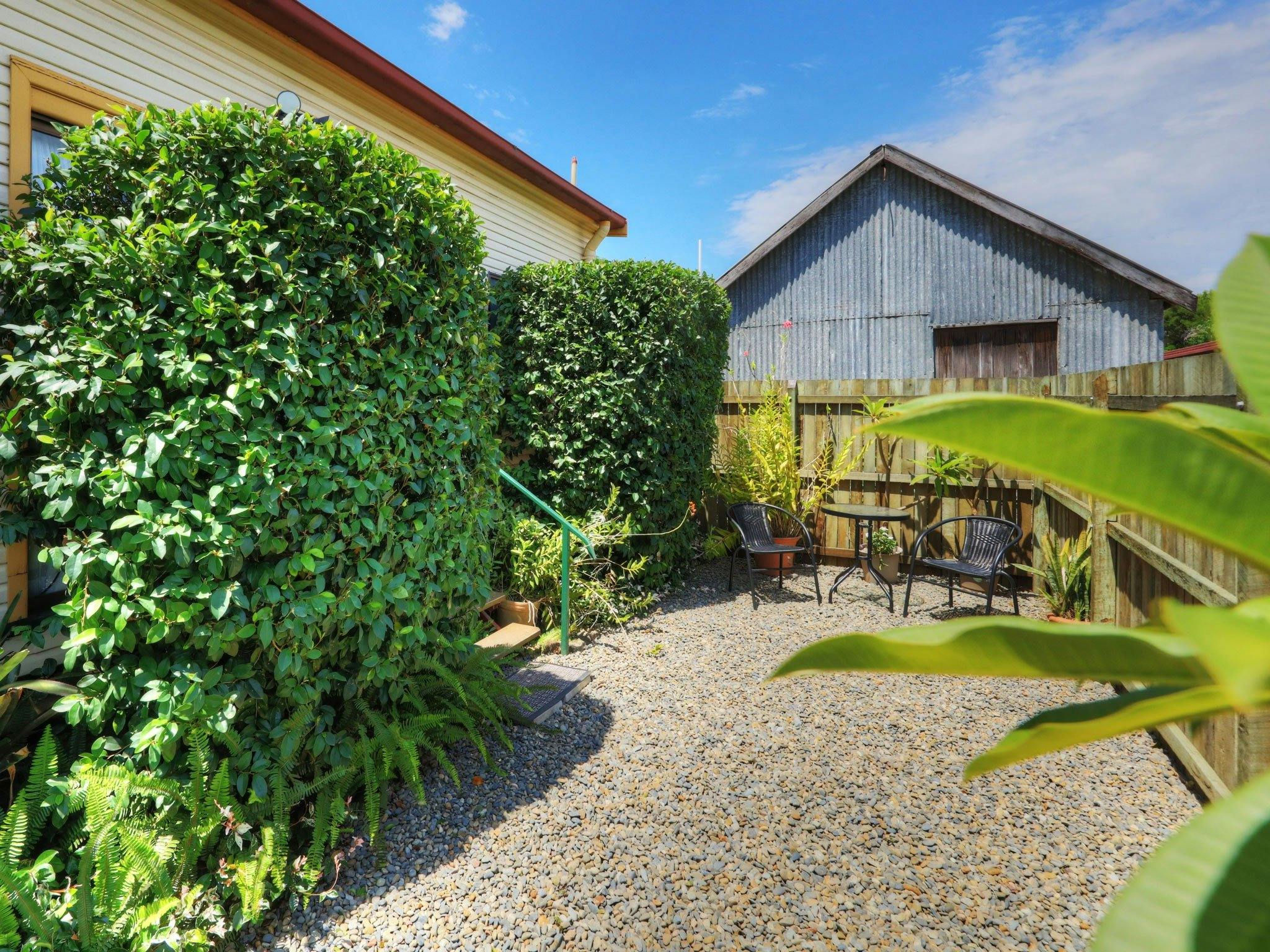 Village Stays Coldstream Gallery NSW Holidays & Things