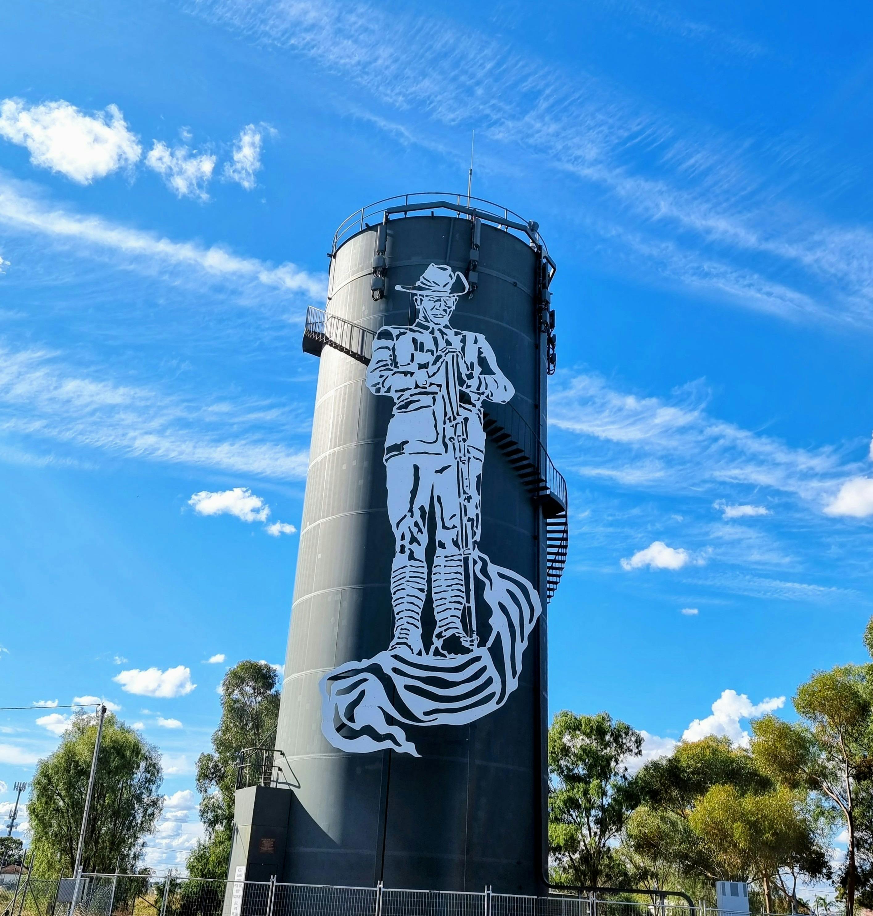 Water tower art Whitton