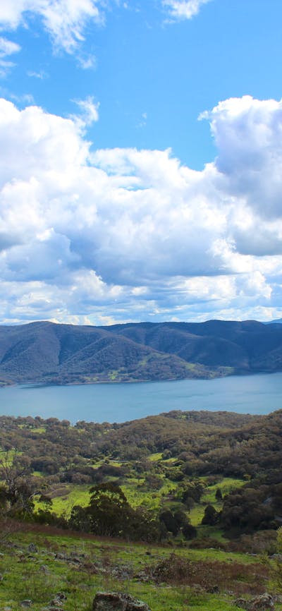 Blowering Cliffs Walk