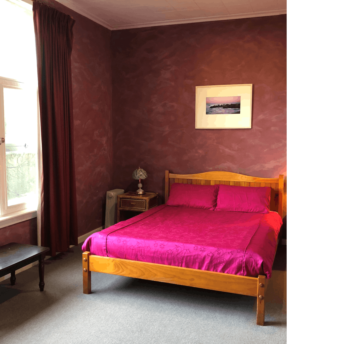 Double room with private ensuite (Mountain view)