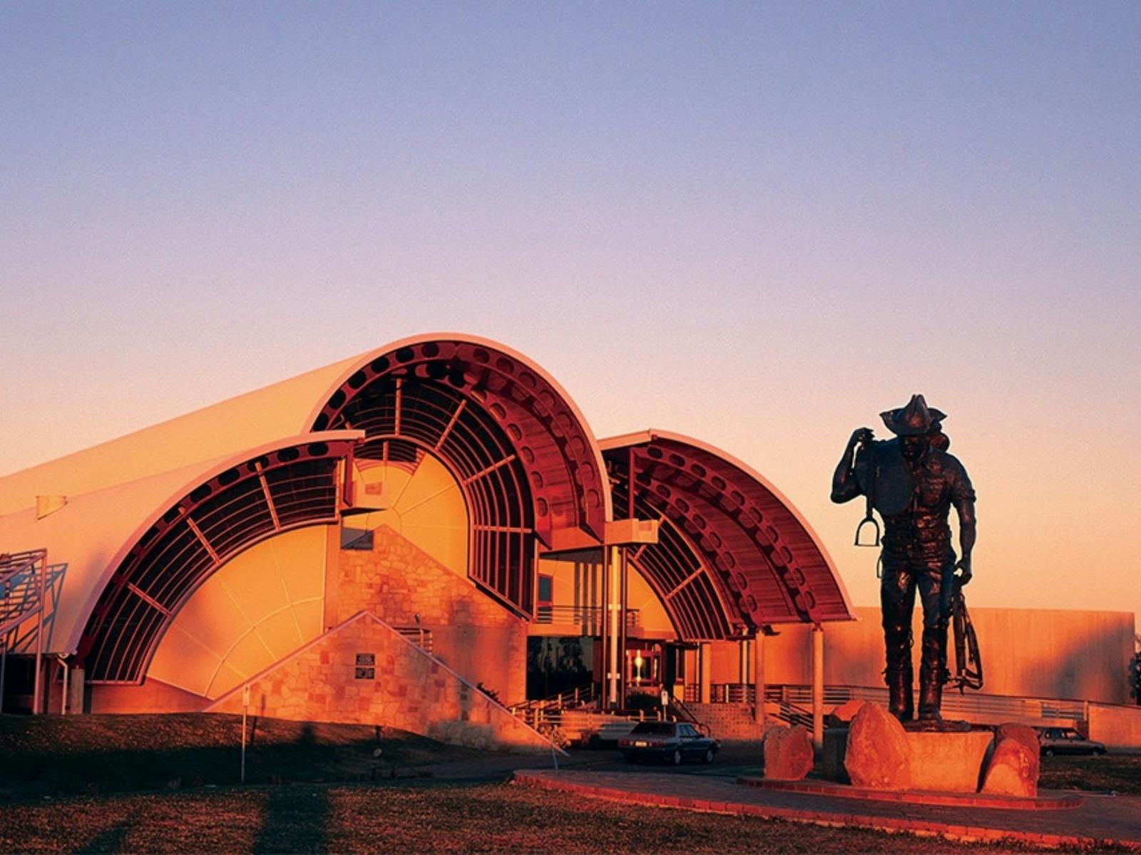 Legendary Longreach & Winton