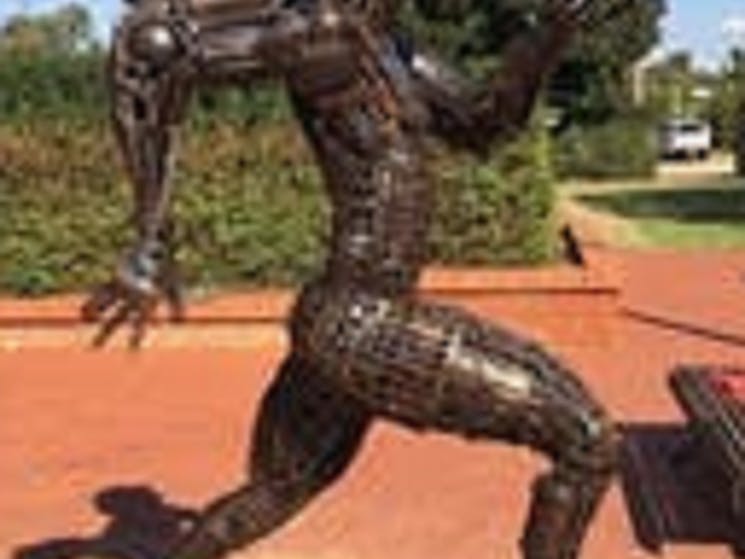 Statue