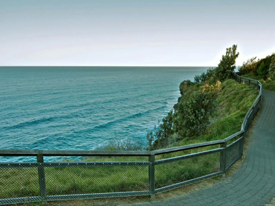 Walgun Cape Byron walking track