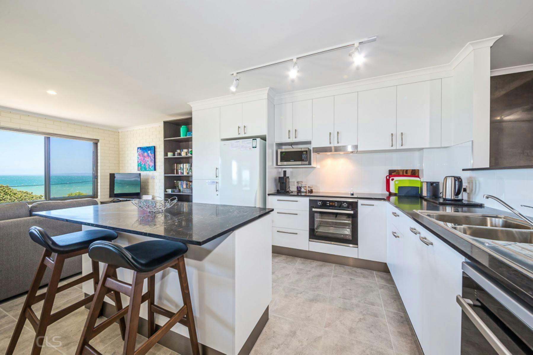 Holiday Hub Bribie Island - South East Queensland