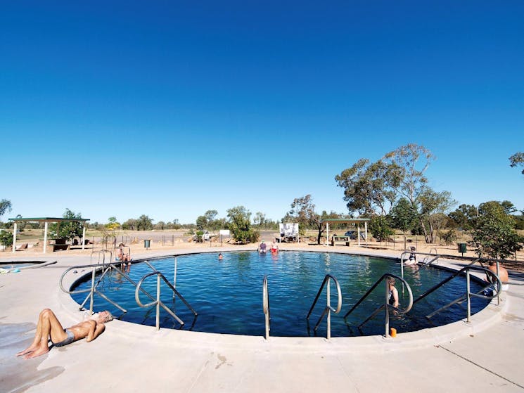 Lightning Ridge Bore Baths