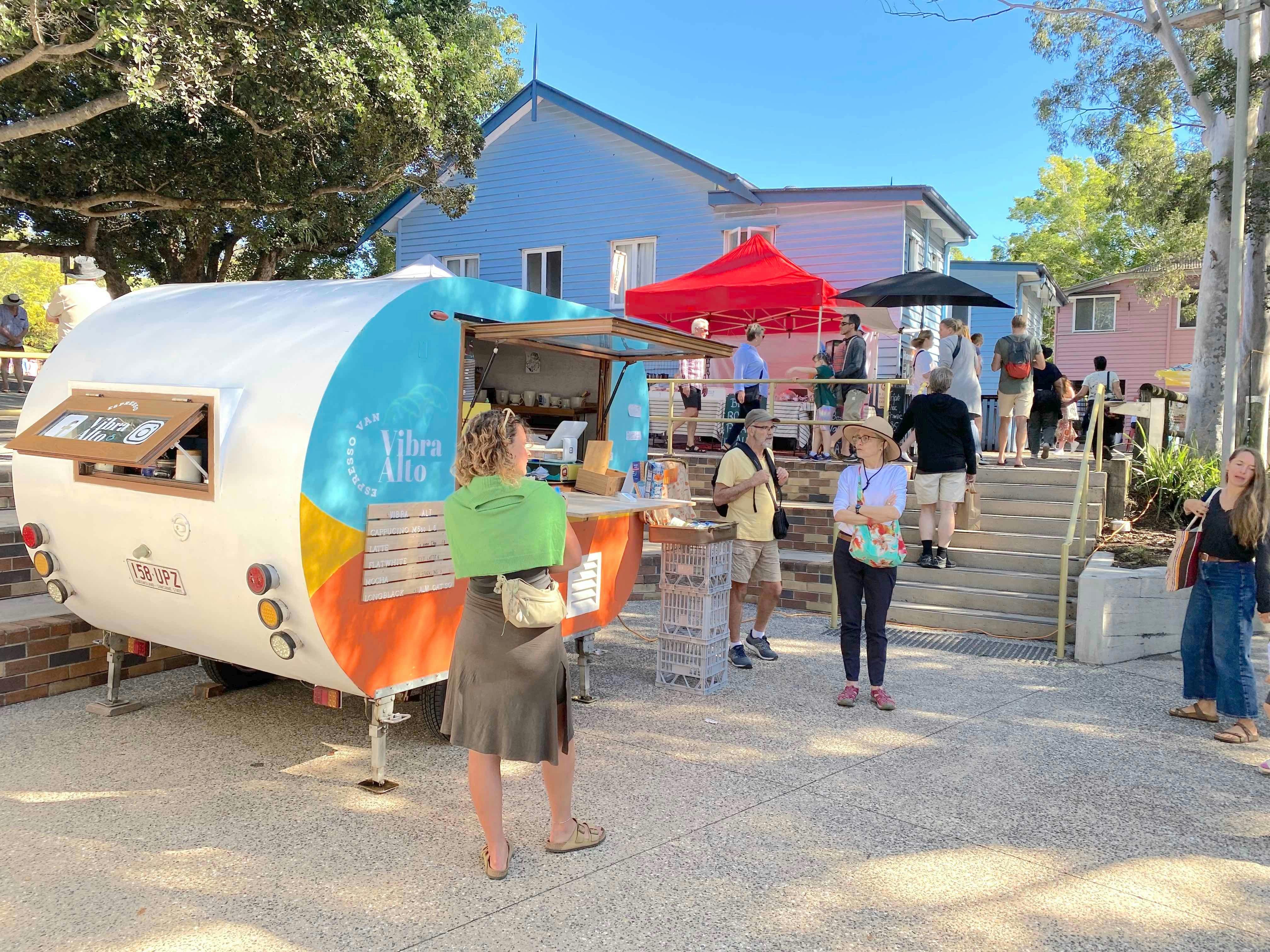 Eumundi Markets and Noosa Everglades Tour with Joel's Journeys