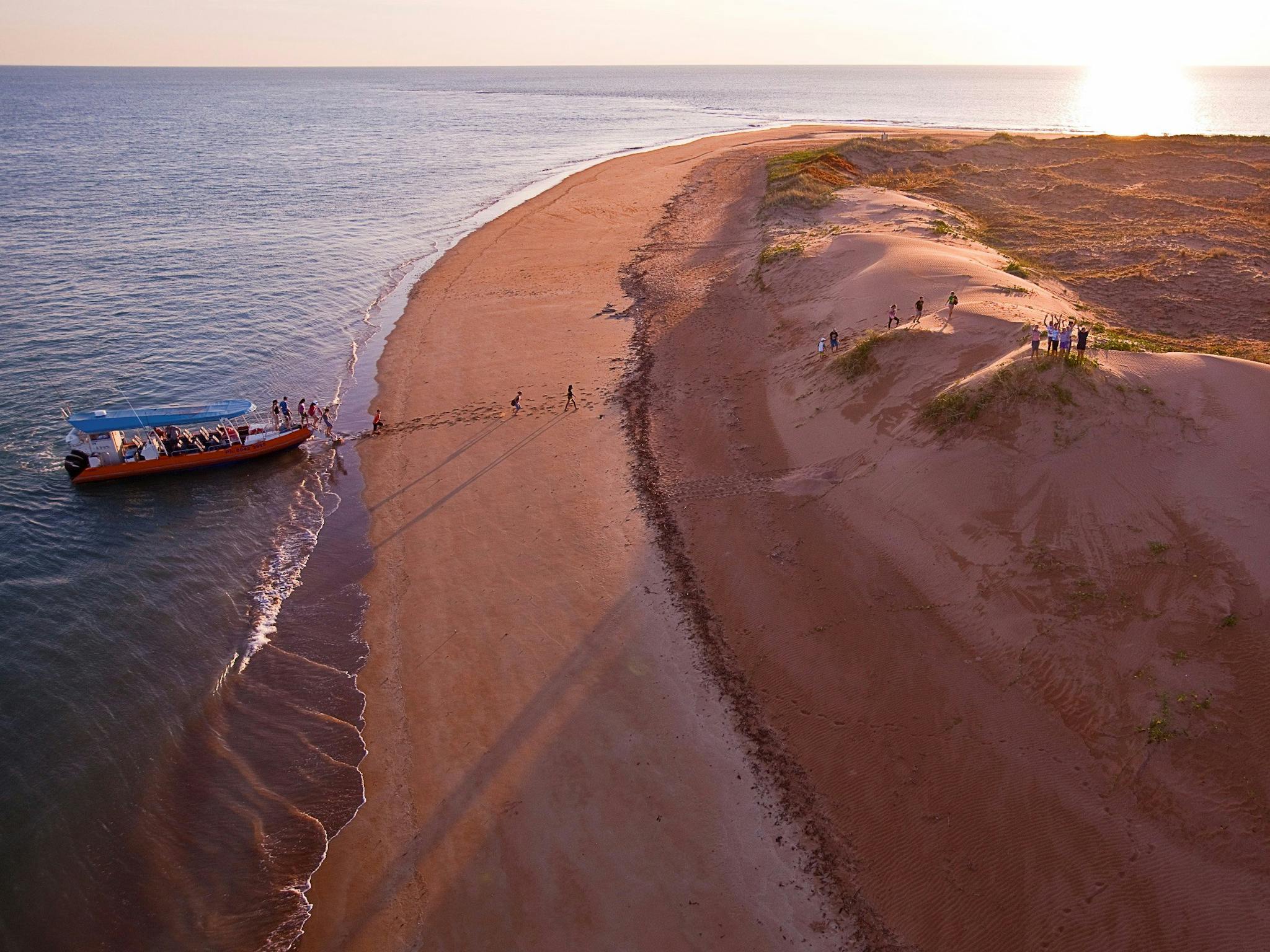 Arrival_Bare_Sand_Island