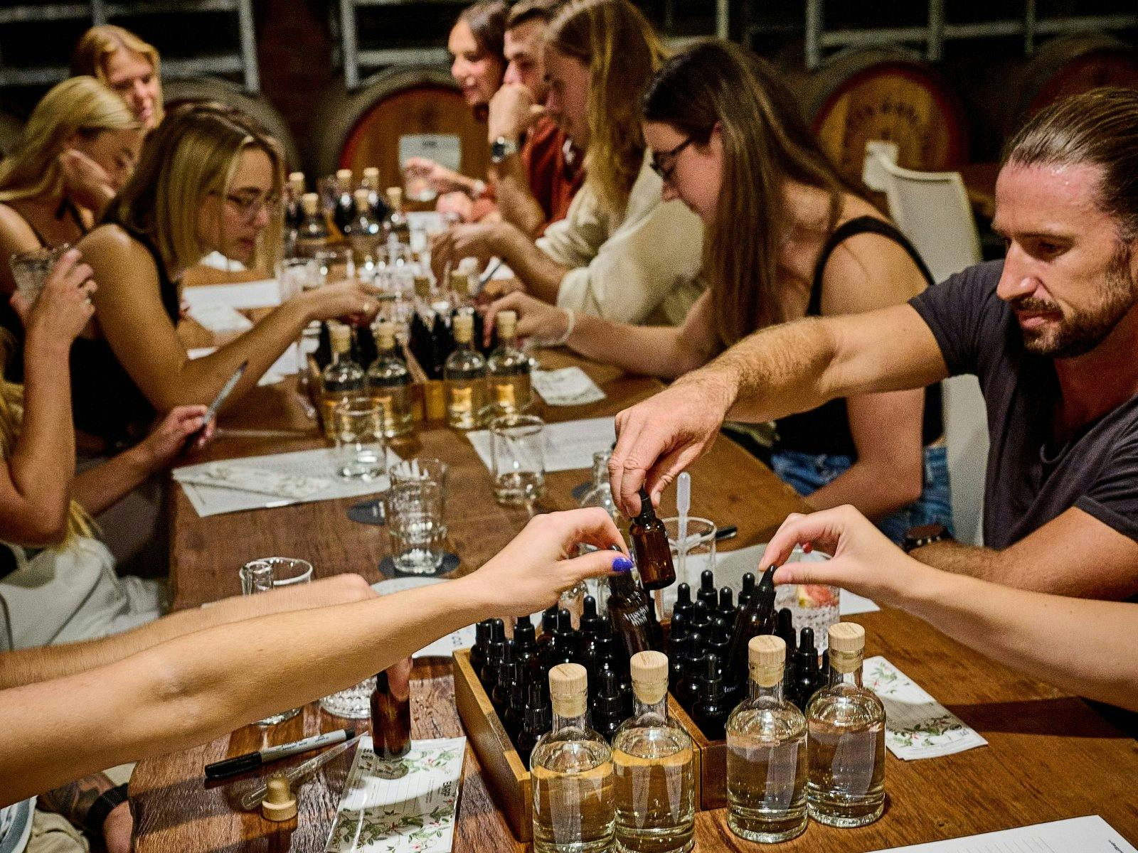 Group explores flavours in dropper bottles