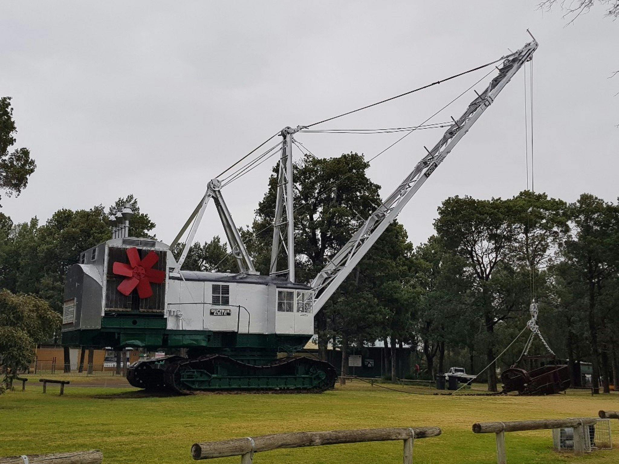 Coleambally Bucyrus Erie Dragline Excavator NSW Holidays