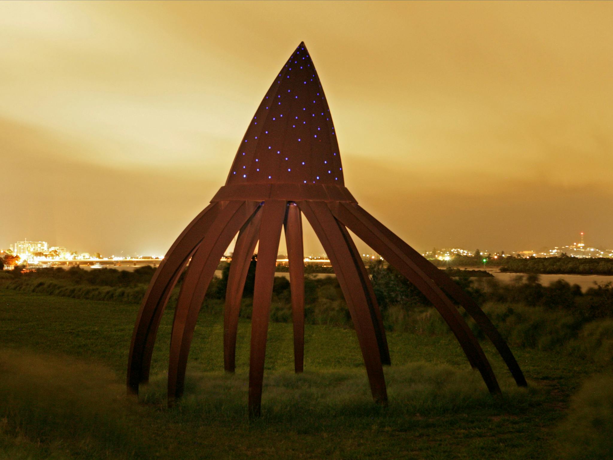 Fiona Foley’s Mangrove Cap is positioned in the Sandfly Creek Environmental Reserve section of the Bluewater Trail Fiona Foley’s Mangrove Cap is positioned in the Sandfly Creek Environmental Reserve section of the Bluewater Trail