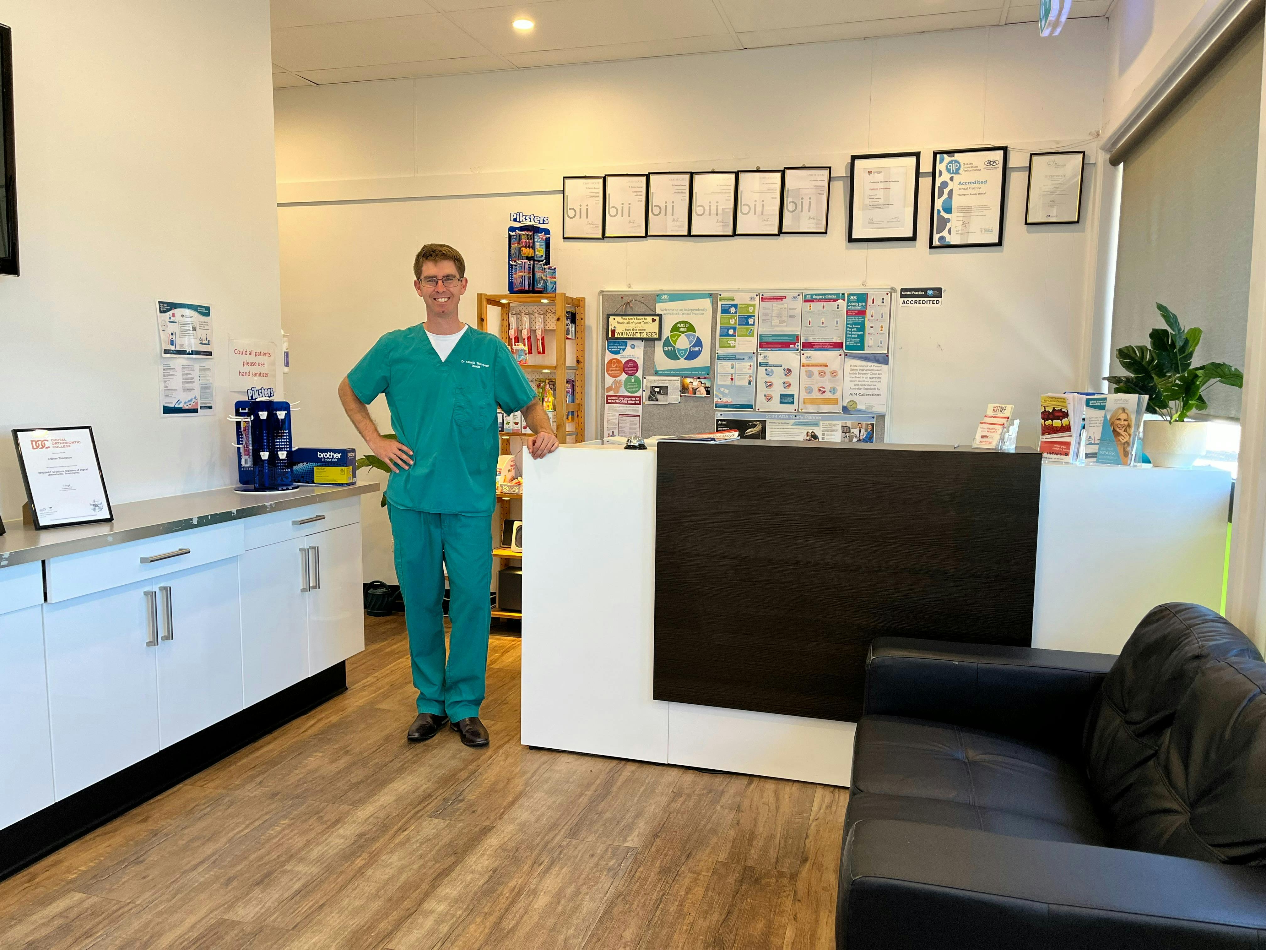 Thompson Family Dental Cobar