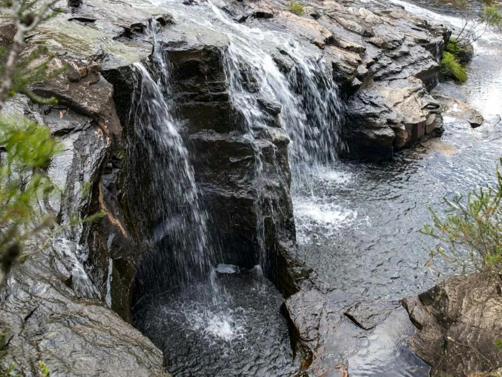 ガンロッククリーク滝