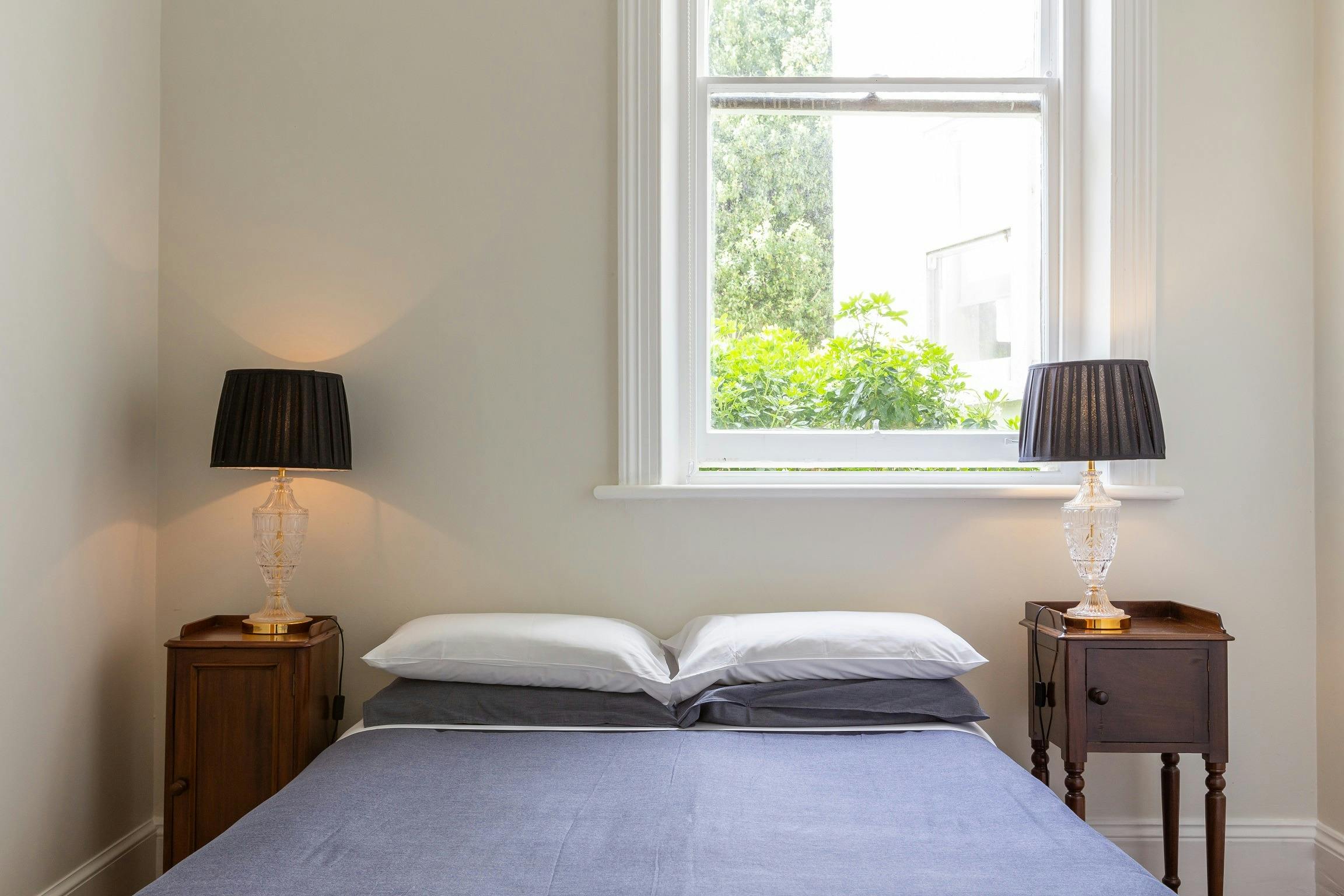 Apartment 3 Queen Bedroom