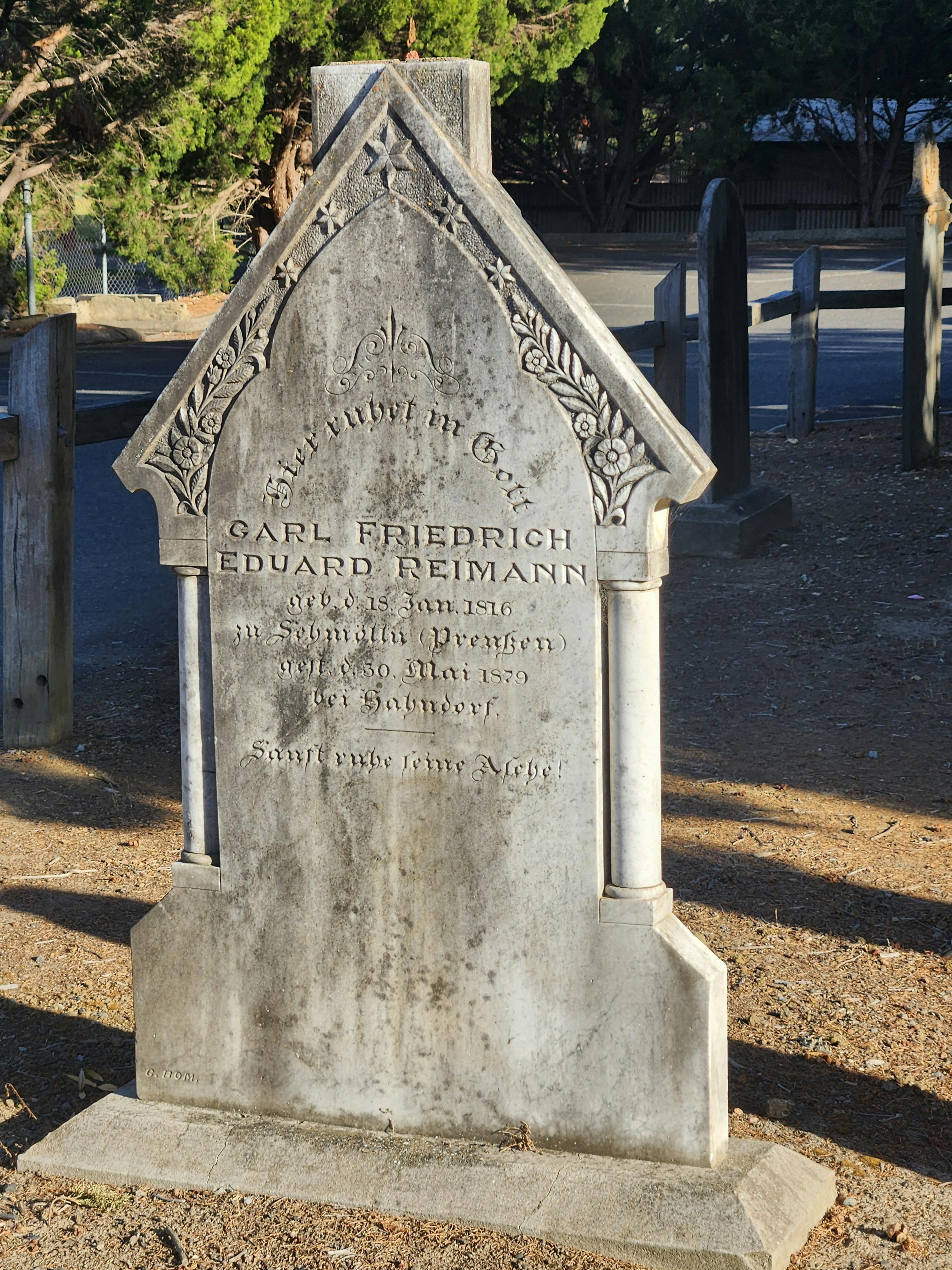 Kaffe and Kuchen Cemetery and Walking Tour