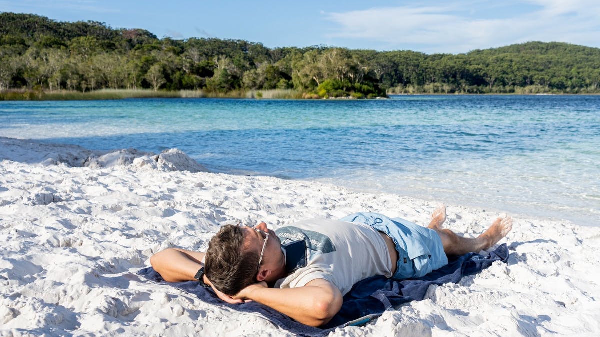 Adventure 4WD Hire - Lake McKenzie