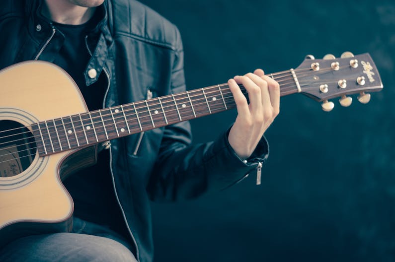 Image of the event 'Fun classical guitar lessons'