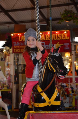 Semaphore MerrygoRound Carousel
