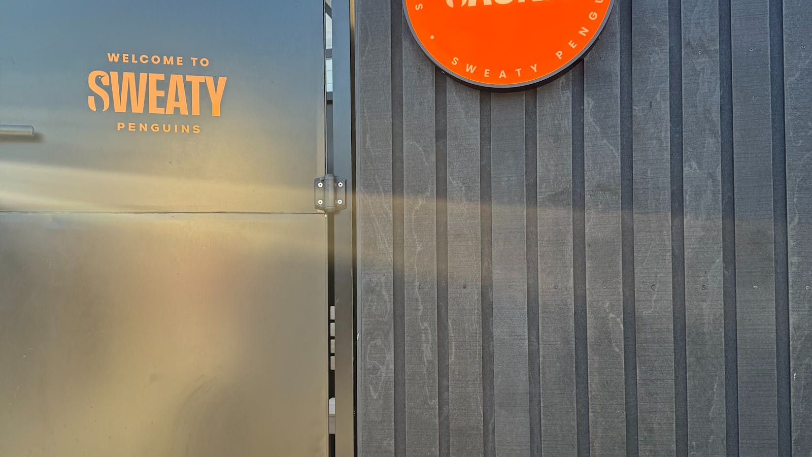 Private with Pin- Code Entry