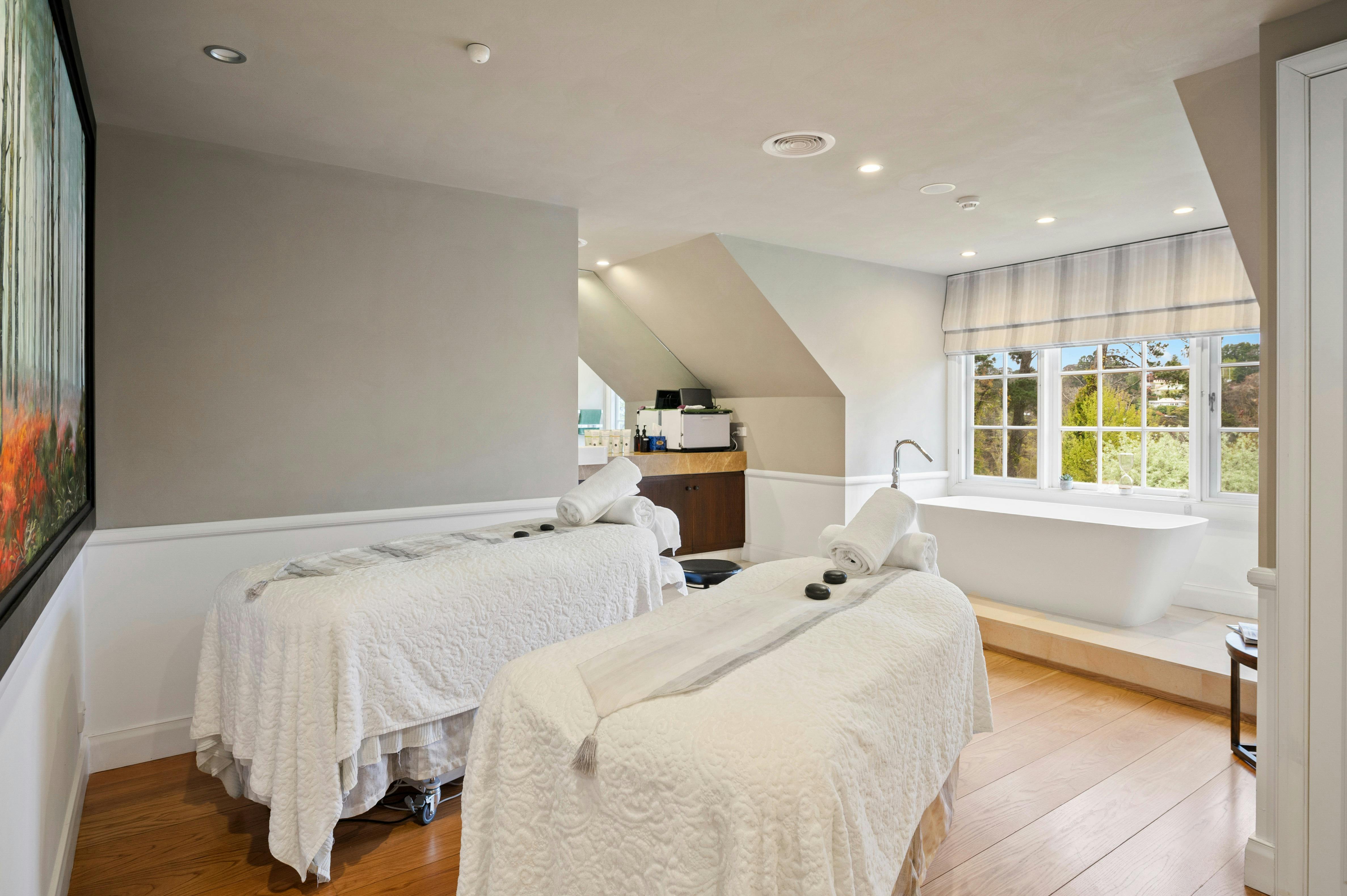 Parklands Day Spa Treatment Room