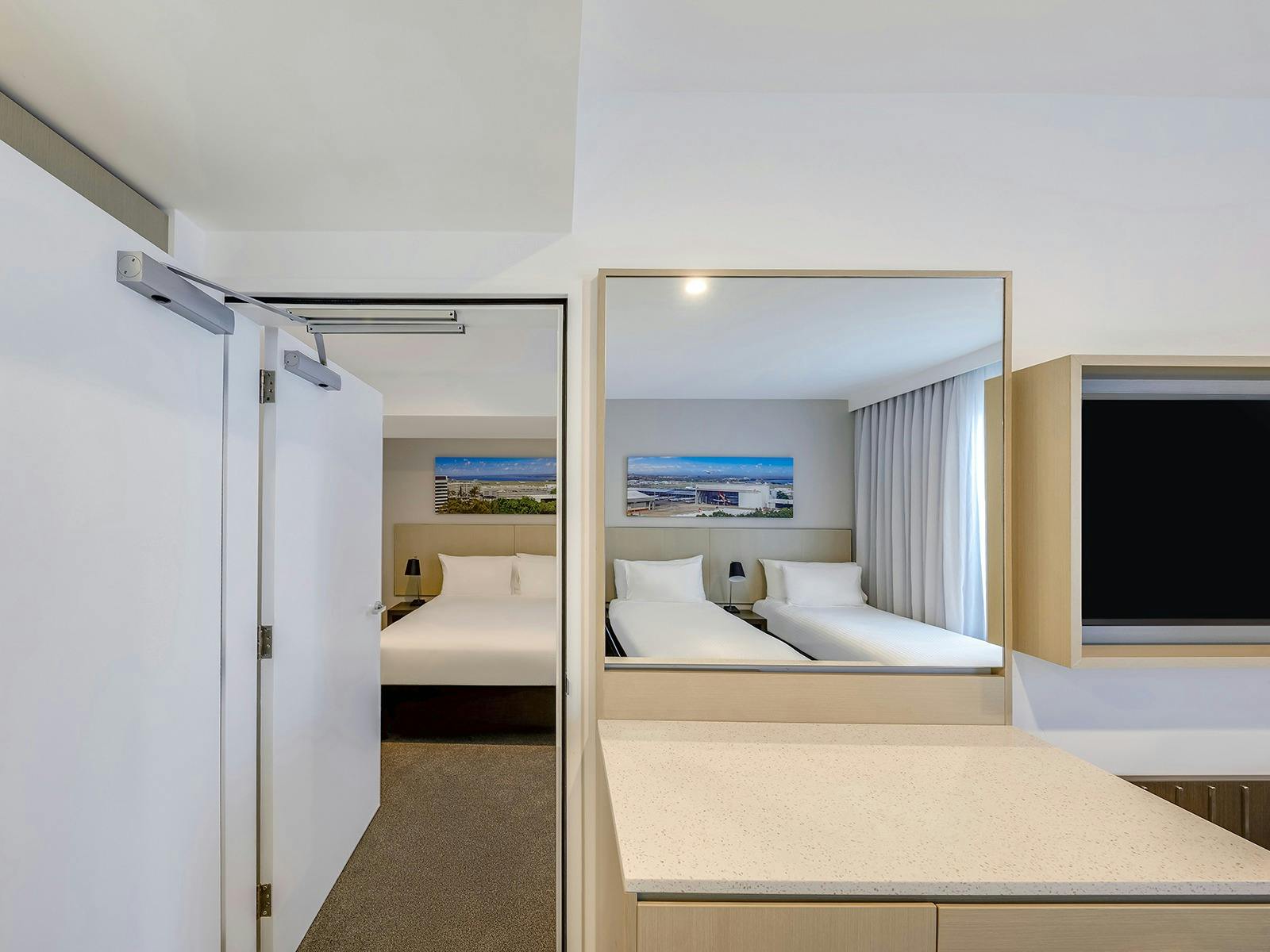 트래블롯지 호텔 시드니 에어포트 편집