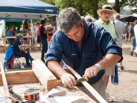 Whalebone 40 dfd34850a9a2a857e681f1e202a22bc3