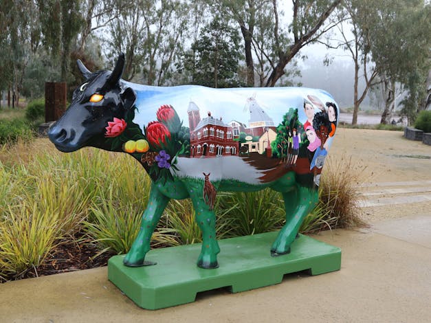 Greater Shepparton Moooving Art