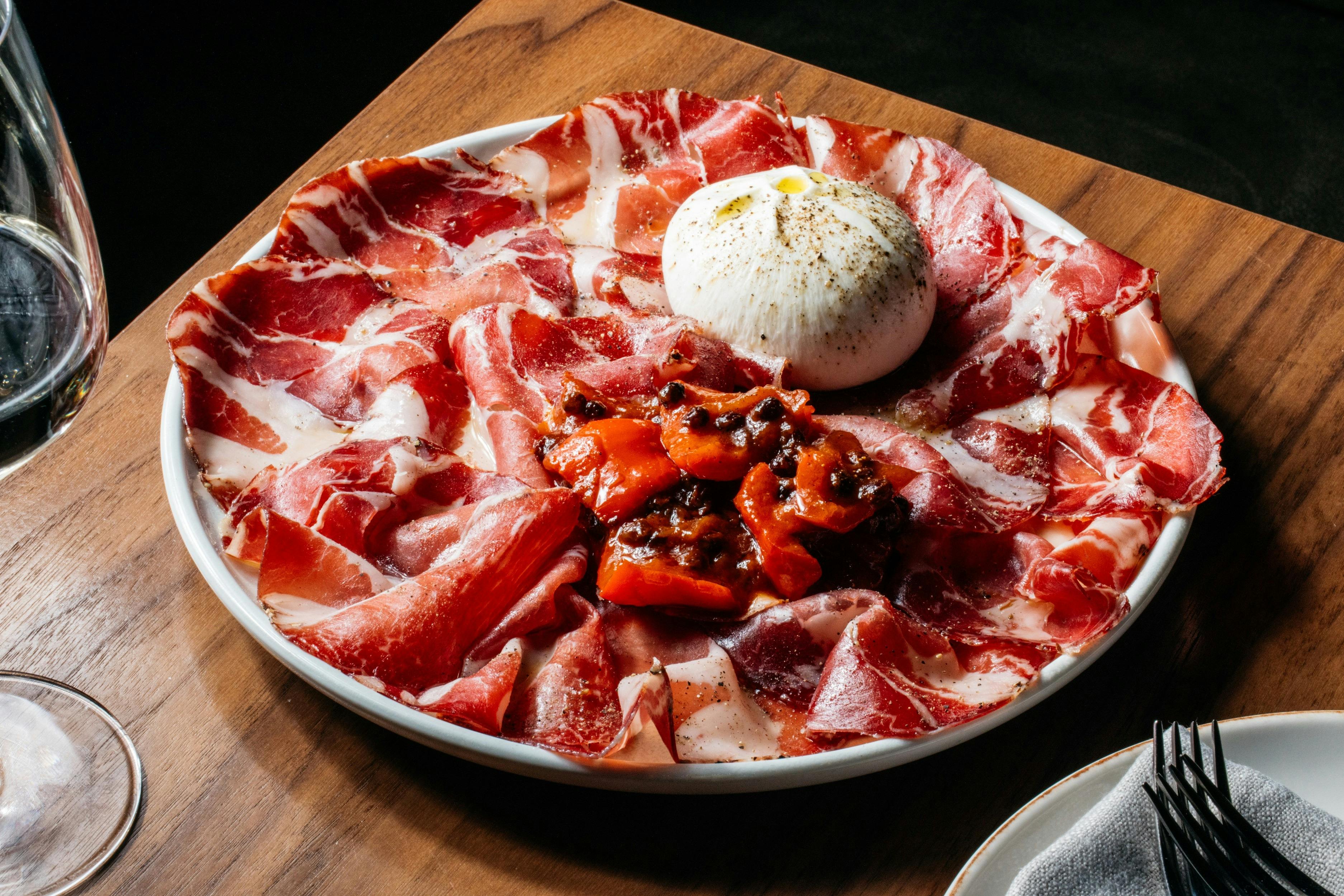 Mille Vini Pasta & Wine Bar