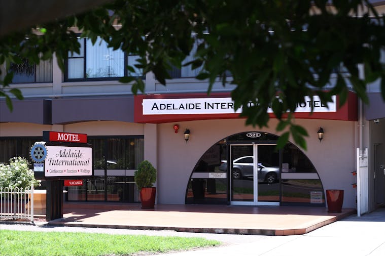 Adelaide International Motel