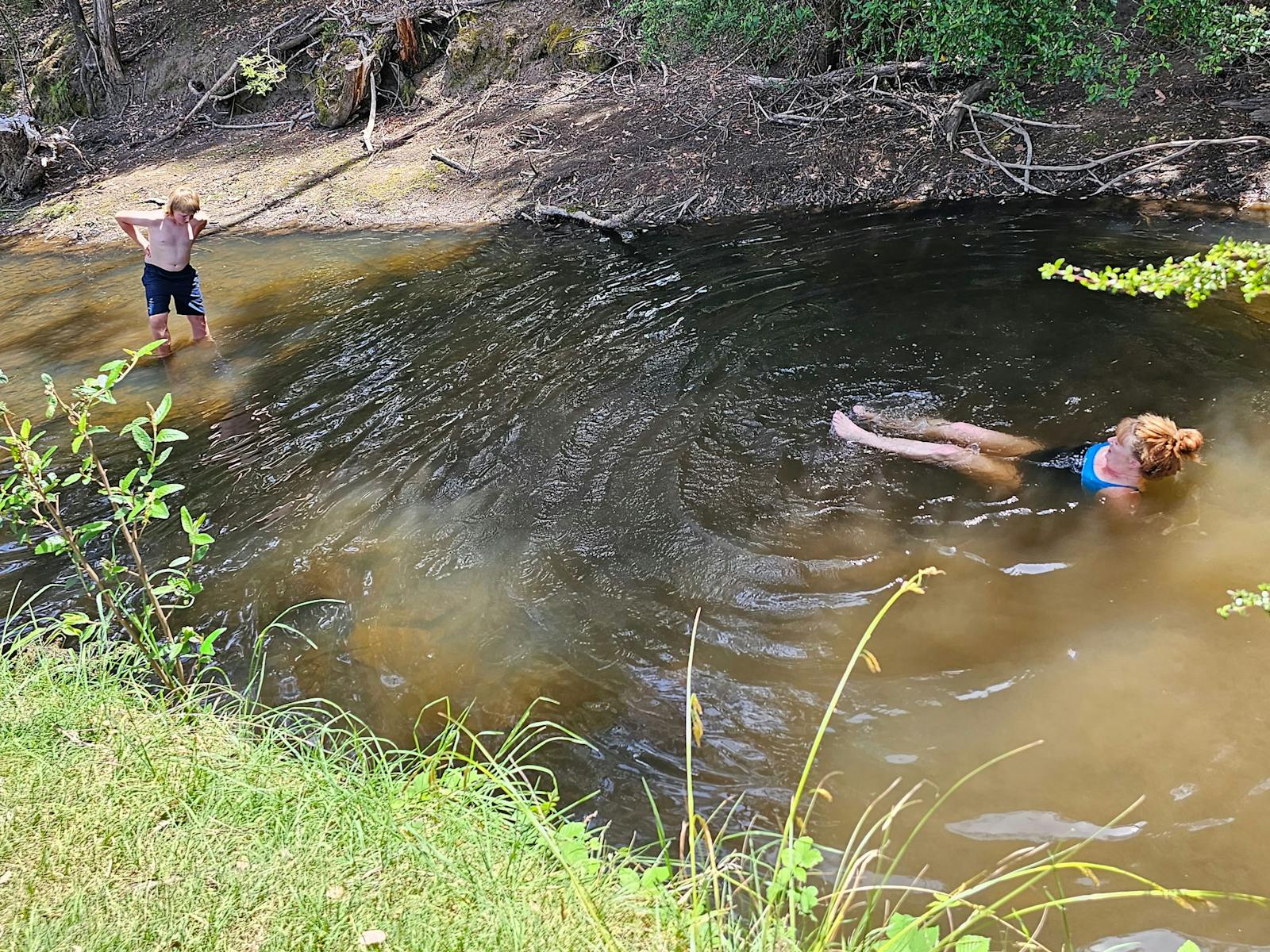 Duckbill Banks Camp & Hot Tub