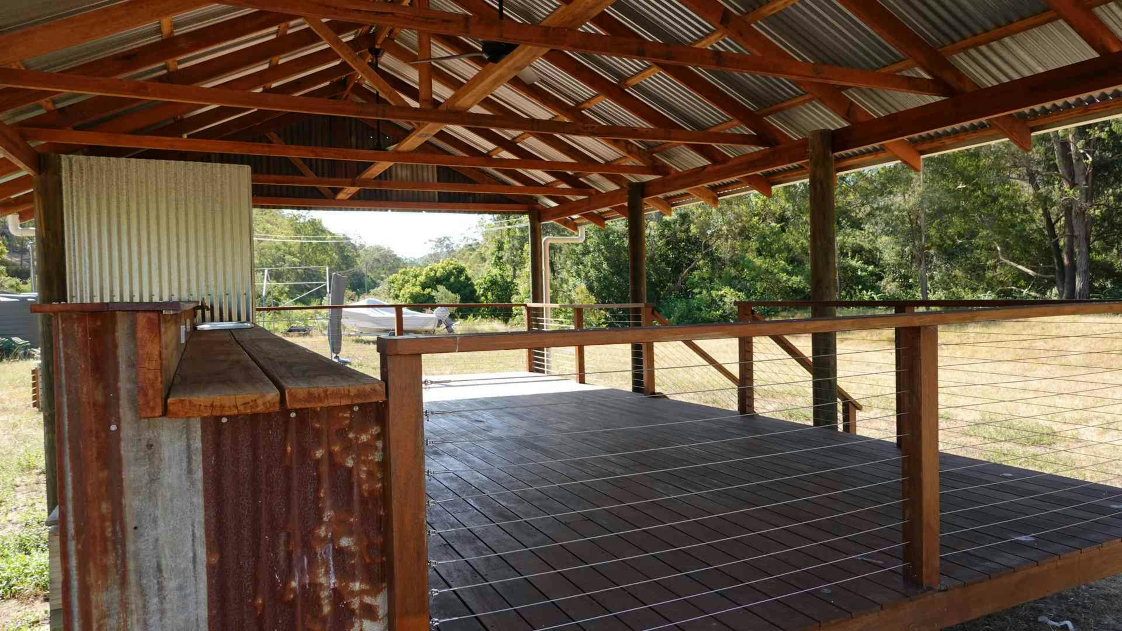 Colo River Hut