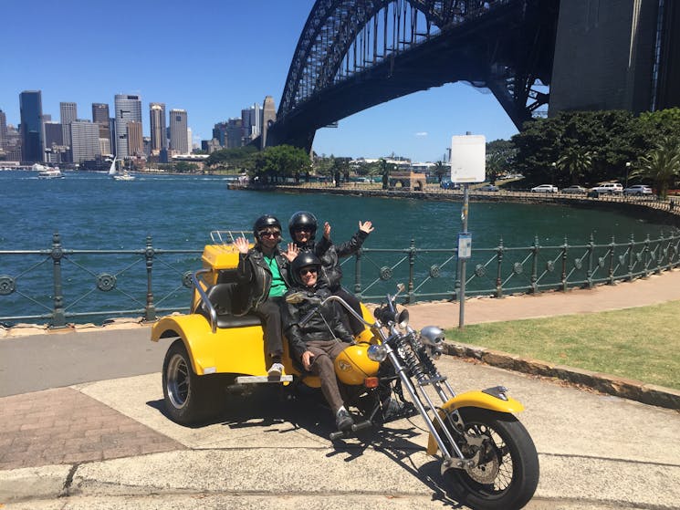 Sydney Harbour Bridge and Sydney Opera House trike tour