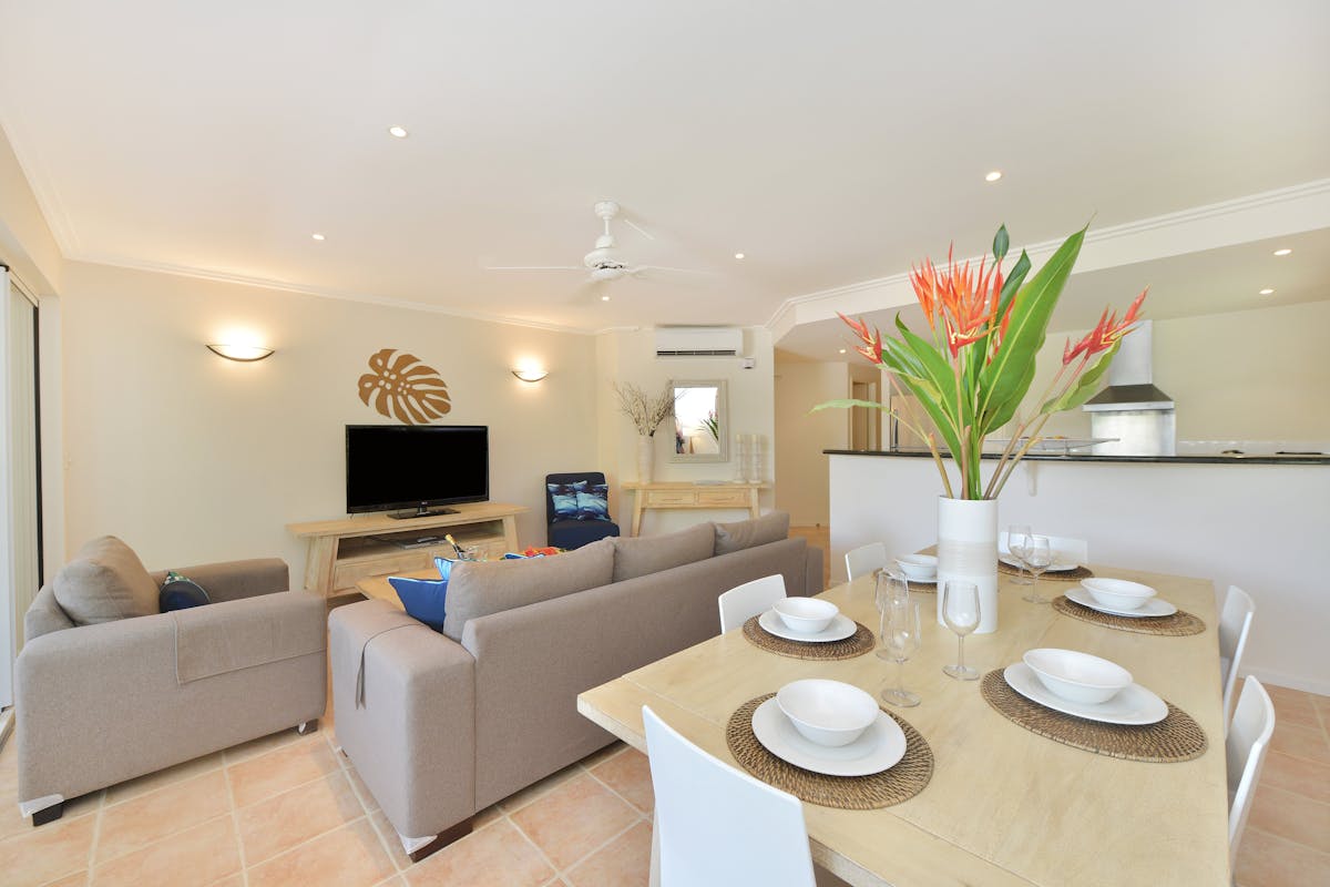 Cayman Villas Port Douglas