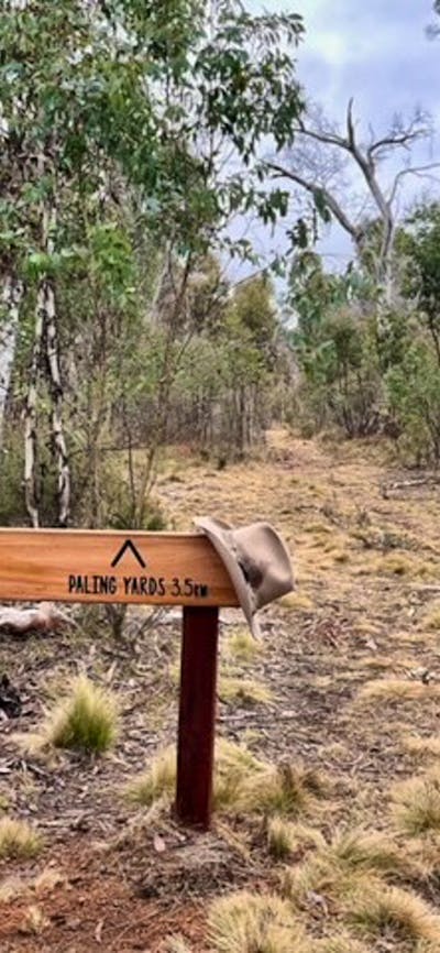 Sign at beginning of Haenigs Horse Trail